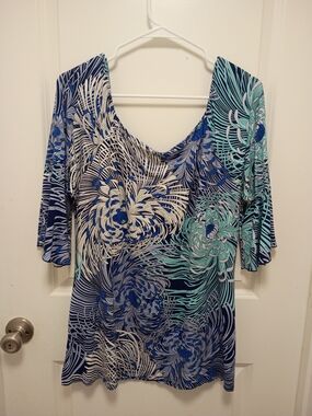 Zen Knits Flowy Patterned Scoop Neck Women's Shirt